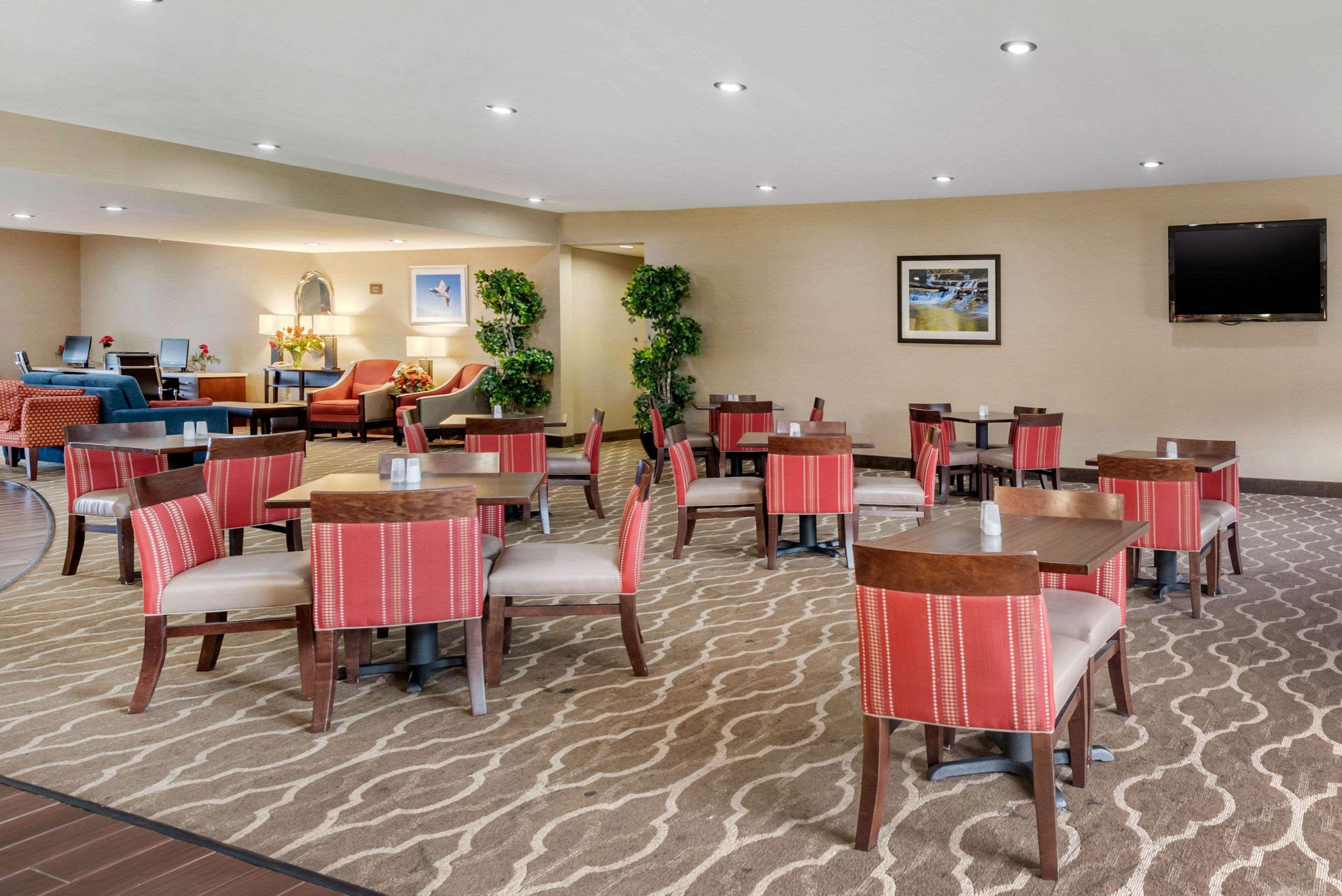 Comfort Suites Dayton-Wright Patterson Zewnętrze zdjęcie