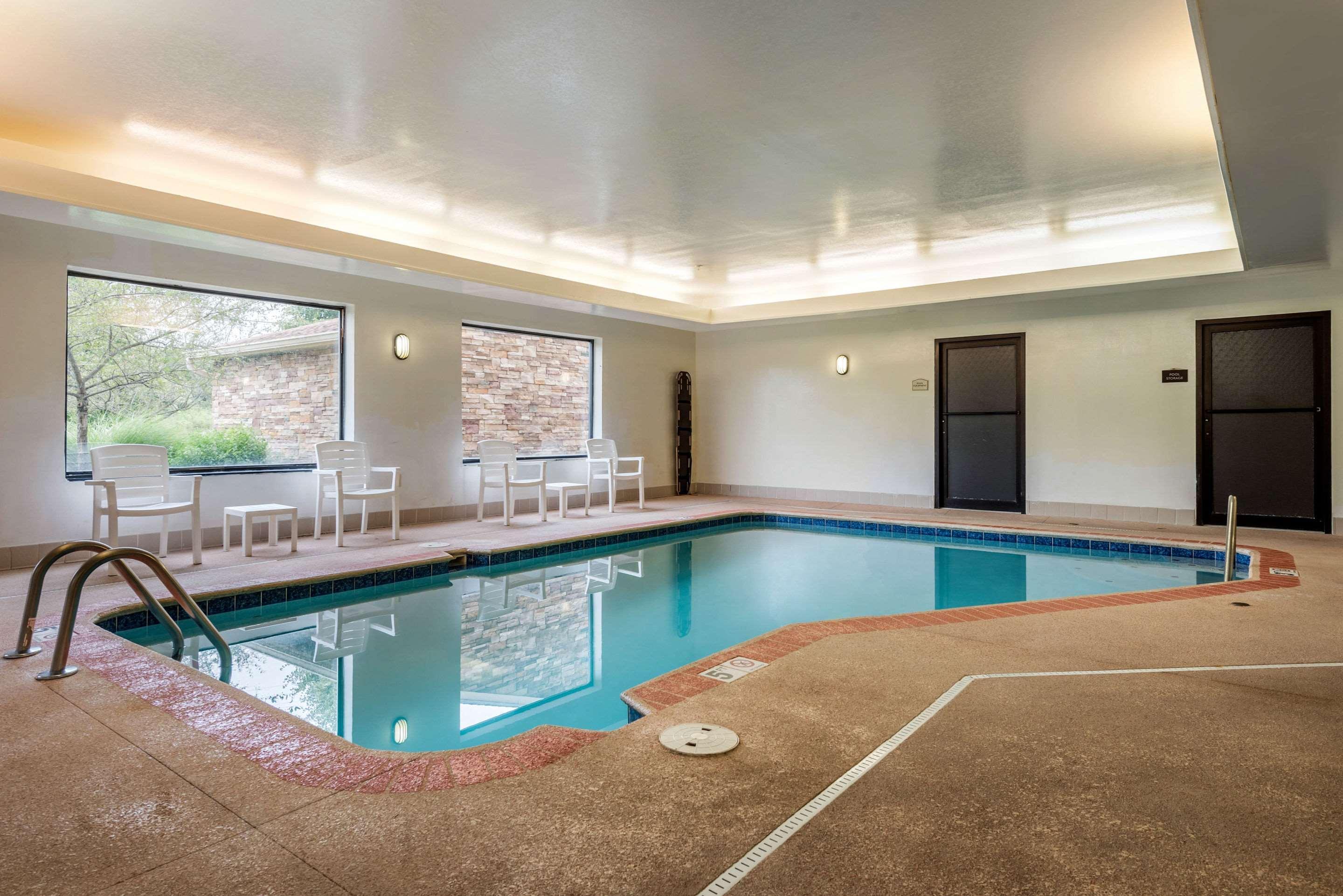 Comfort Suites Dayton-Wright Patterson Zewnętrze zdjęcie